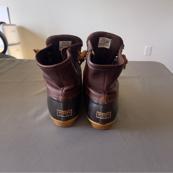 Sperry Saltwater Duck Boots | Brown Leather & Rubber Waterproof Boots Size 9 - Picture 4 of 7